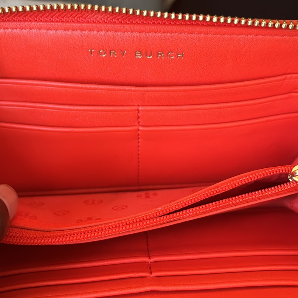 Tory Burch Red and Blue Patterned Wallet - Picture 7 of 12